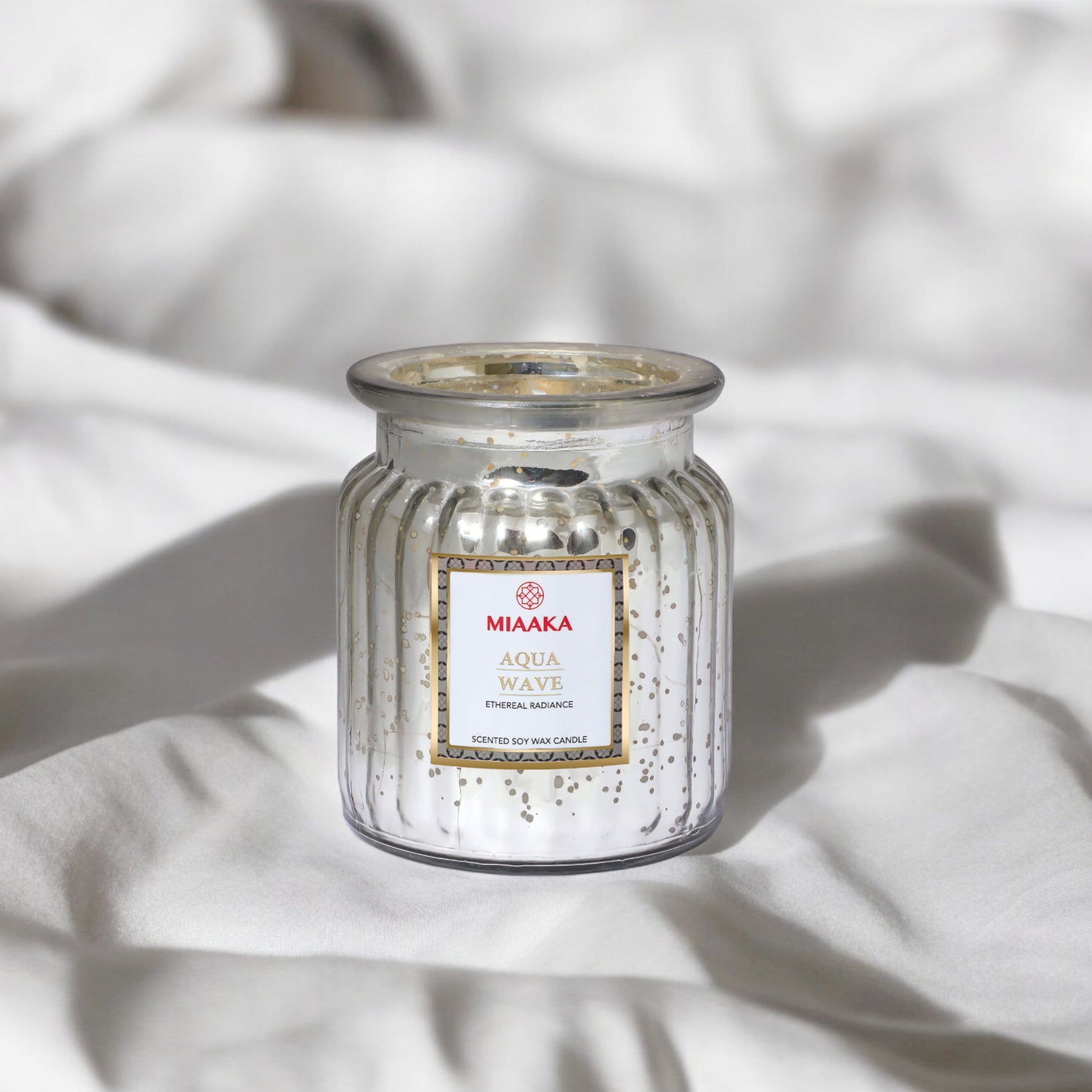 Luxury Fresh Aqua Wave Scented Candle in Glass Jar