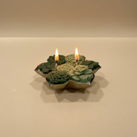 ROYAL URLI GIFT BOX - SET OF 2 GREEN CANDLE