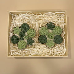 ROYAL URLI GIFT BOX - SET OF 2 GREEN CANDLE